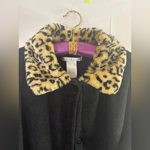 VTG Oversized Black Fuzzy Faux Leopard Fur Button Up Duster Women’s Size M - Picture 6 of 10